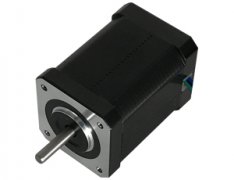 直流無刷電機沒有啟動，可以運轉，空載，發出